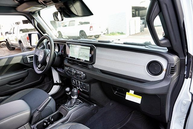 New 2026 Bright White Clear-Coat Exterior Paint Jeep Sport S image 14