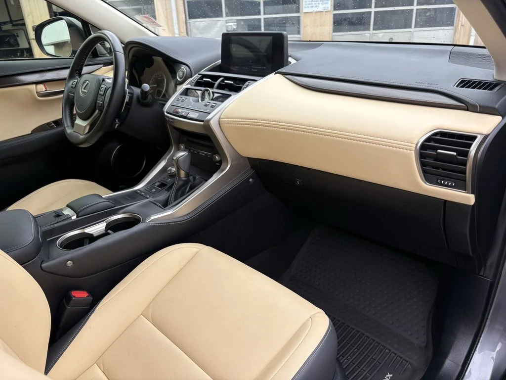 Used 2021 Gray Pearl Lexus 300 Base image 26