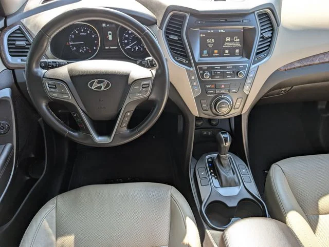 Used 2017 Espresso Hyundai SE image 10