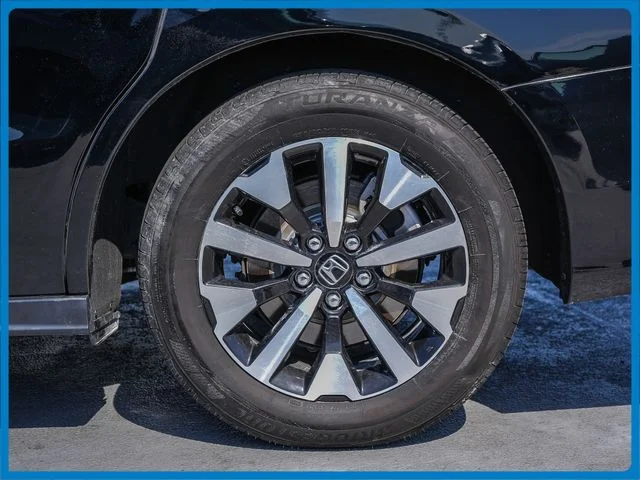 Certified Used 2025 Black Honda EX-L image 13