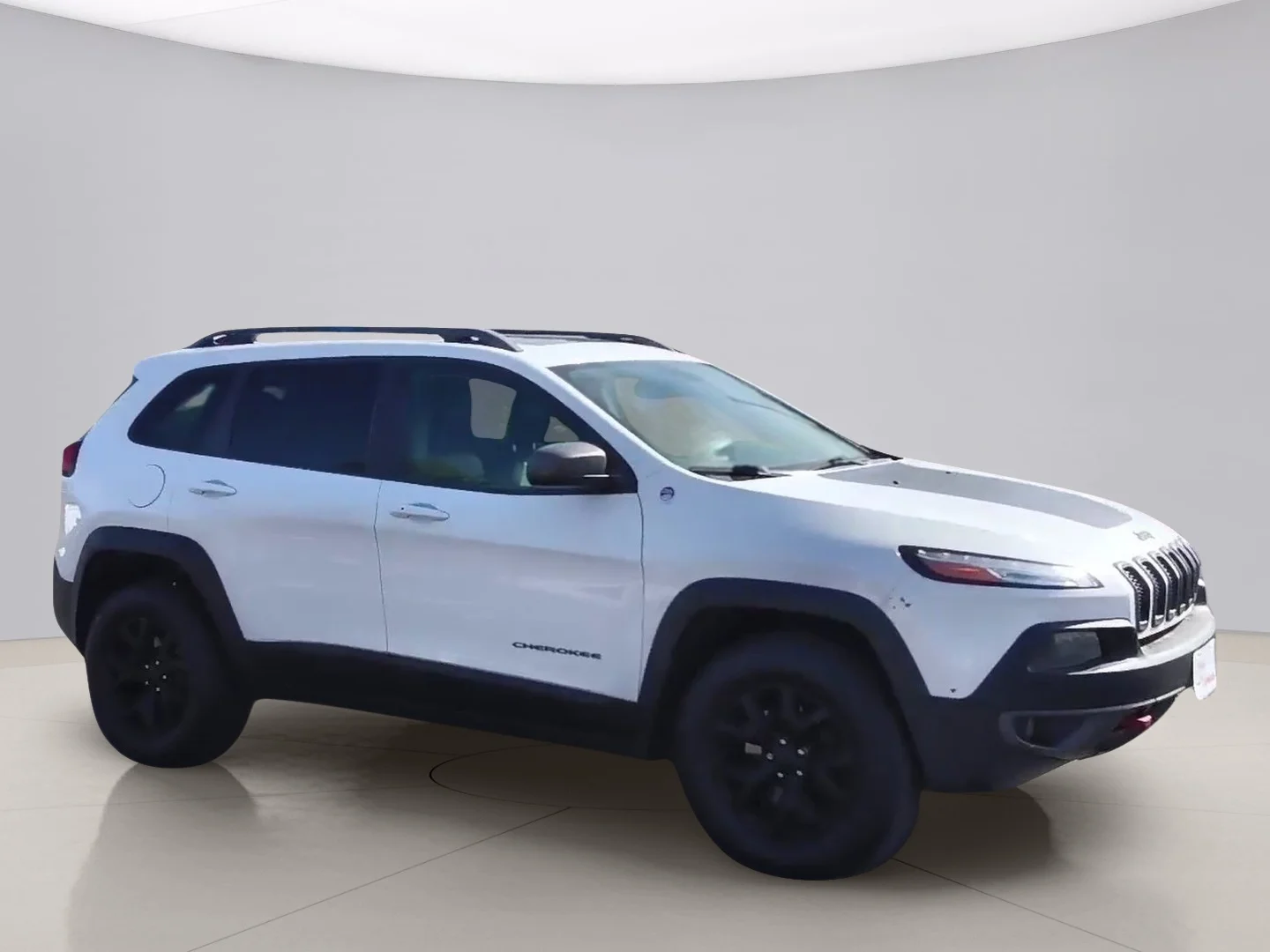 Used 2015 White Jeep TRAILHAWK image 7