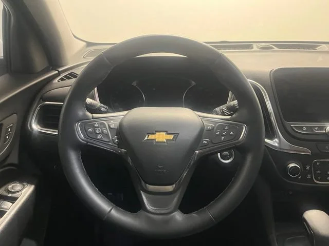 Used 2023 Iridescent Pearl Tricoat Chevrolet LT image 16