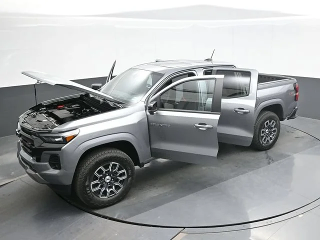 2026 Chevrolet Colorado Z71 - Photo 28