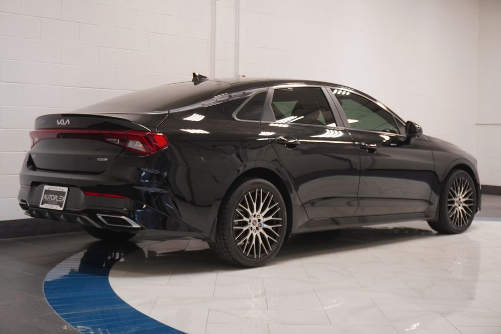 Used 2023 Black Kia GT-Line image 31