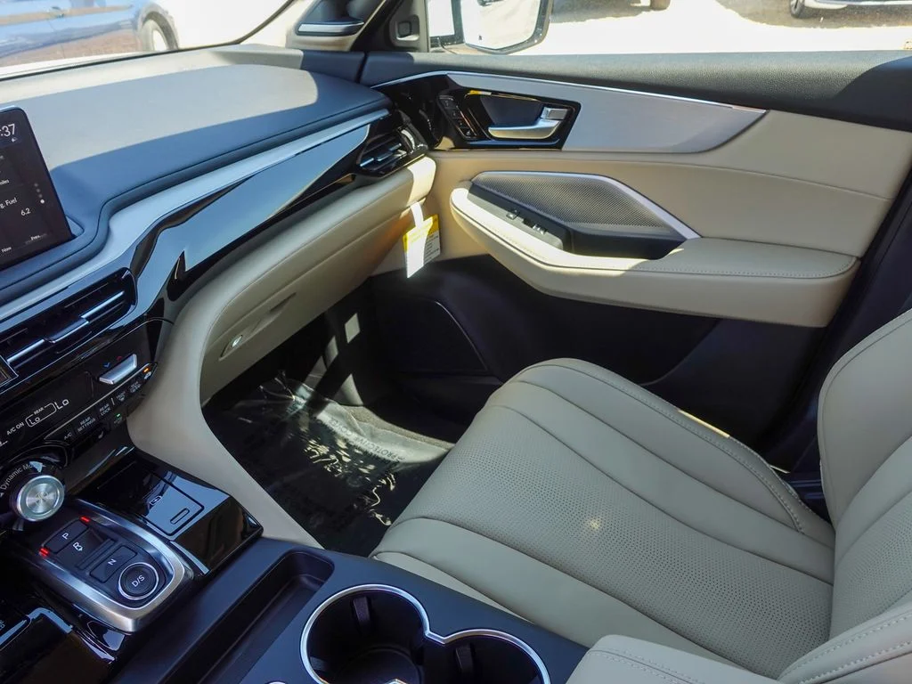 New 2026 Platinum White Acura Technology Package image 22