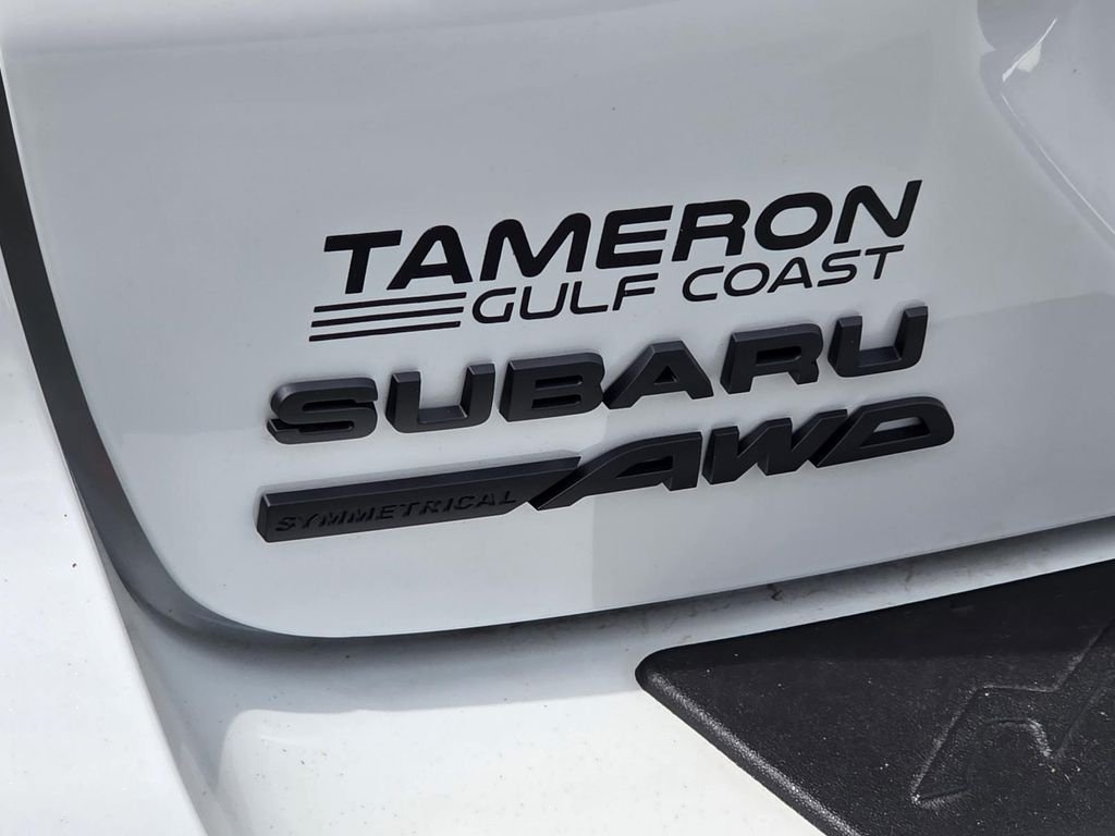 New 2026 CRYSTAL WHITE PEARL Subaru Premium image 30