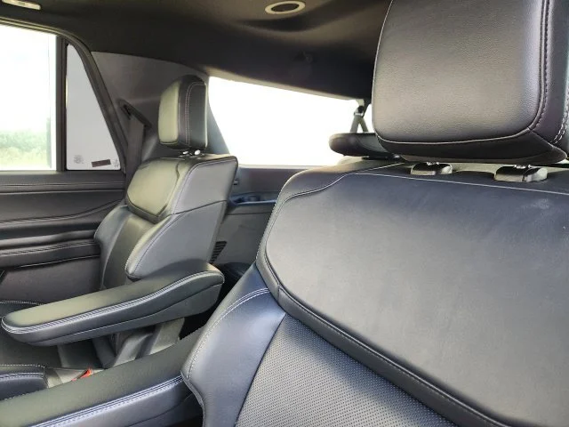 Used 2025 Gray Ford Platinum image 7