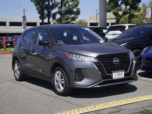 2024 Nissan Kicks S
