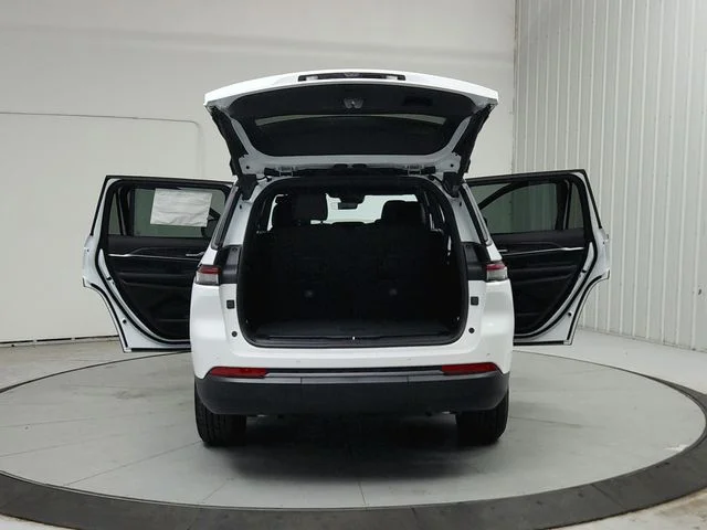 2026 Jeep Grand Cherokee L Laredo - Photo 15