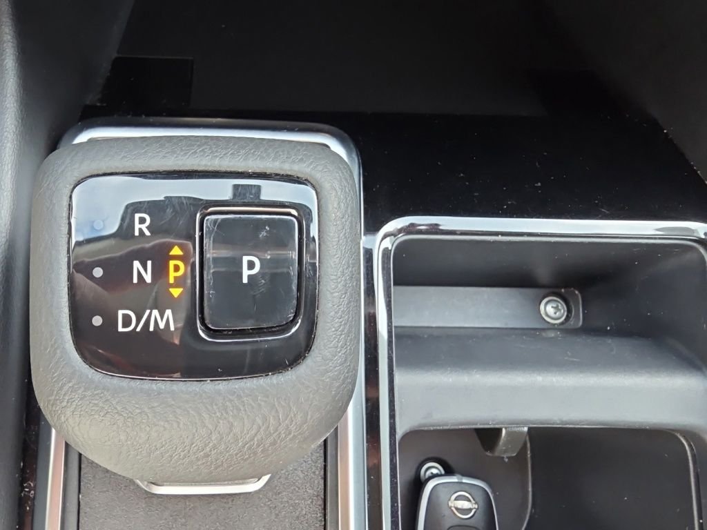 Used 2024 Silver Nissan SV image 26