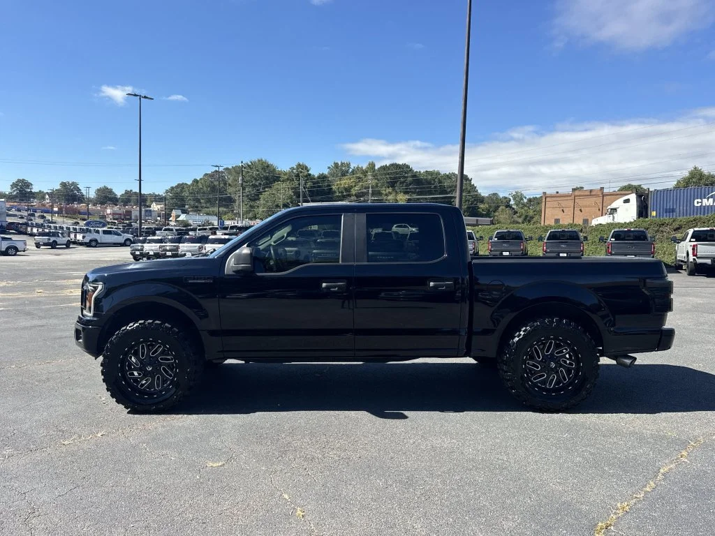 Used 2018 Black Ford XL image 4