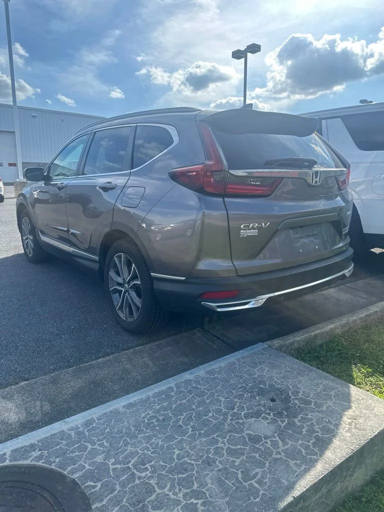Used 2020 Modern Steel Metallic Honda Touring image 6