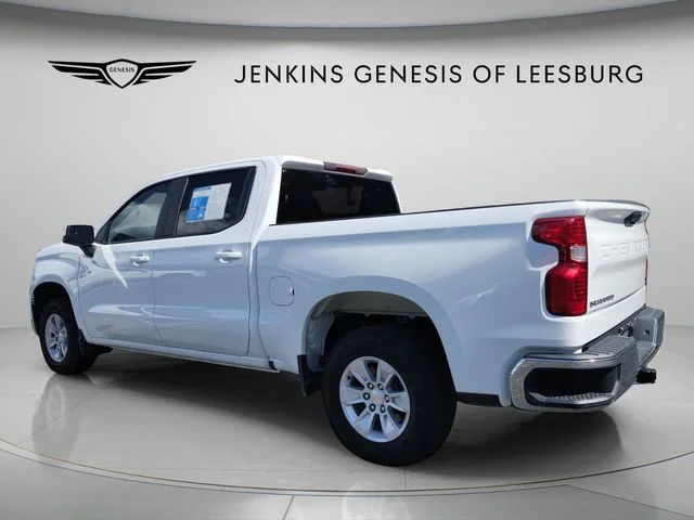 Used 2025 White Chevrolet LT image 8
