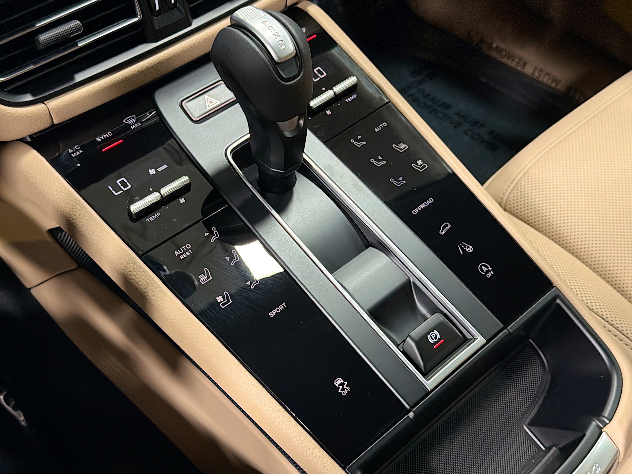 New 2026 Gentian Blue Metallic Porsche  image 28