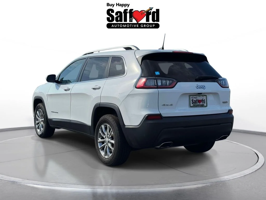 Used 2021 Bright White Clearcoat Jeep Latitude Lux image 6