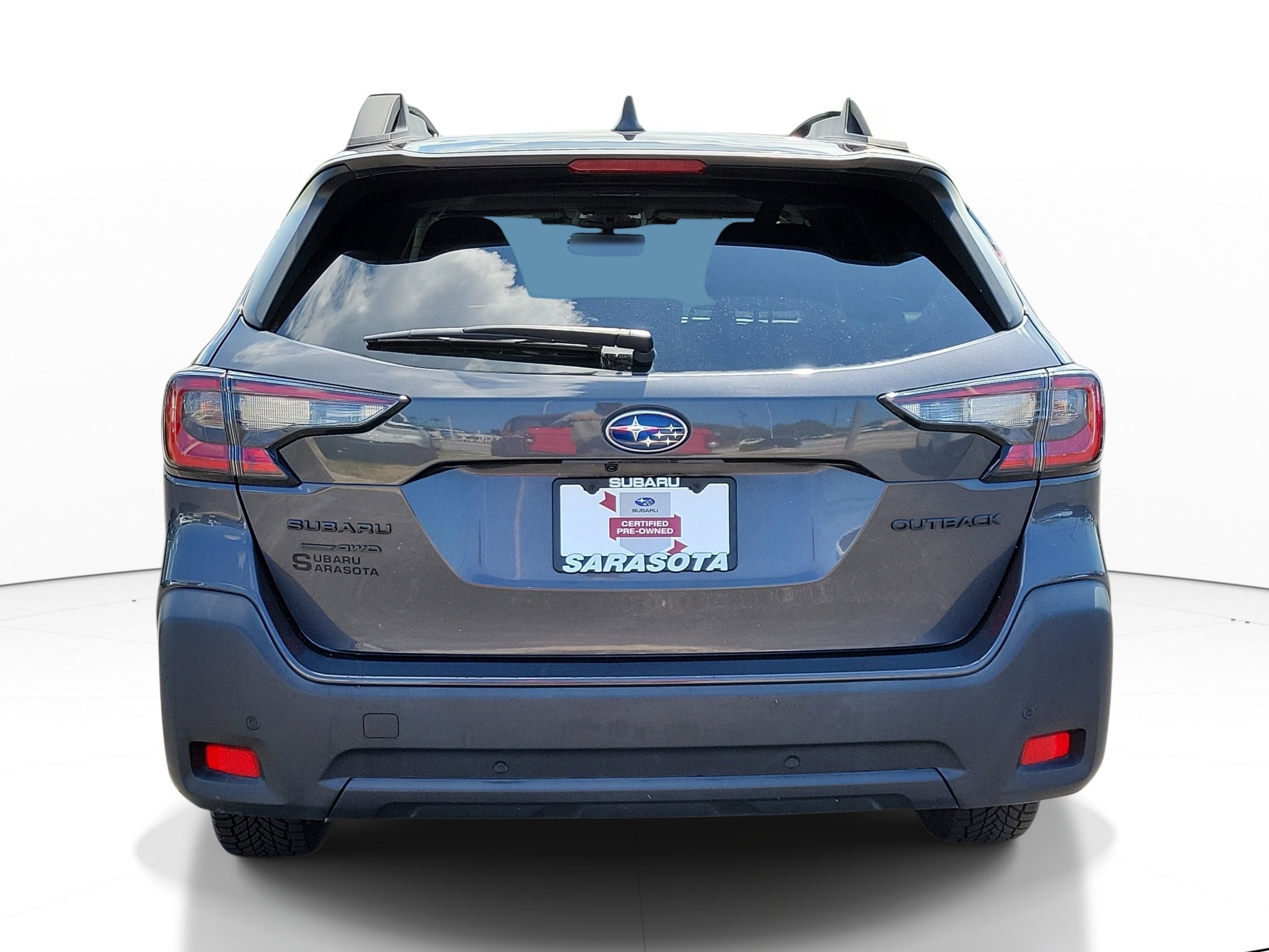 Used 2023 Magnetite Gray Metallic Subaru Onyx Edition image 4
