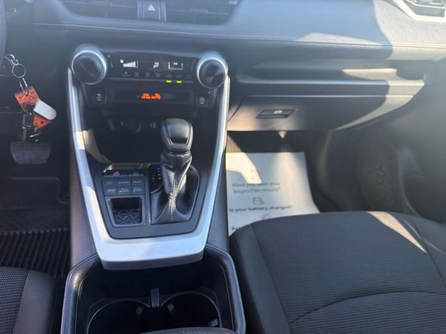 Used 2024 Pearl Toyota LE image 20