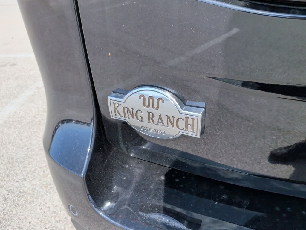 New 2026 Agate Black Metallic Ford King Ranch® image 50