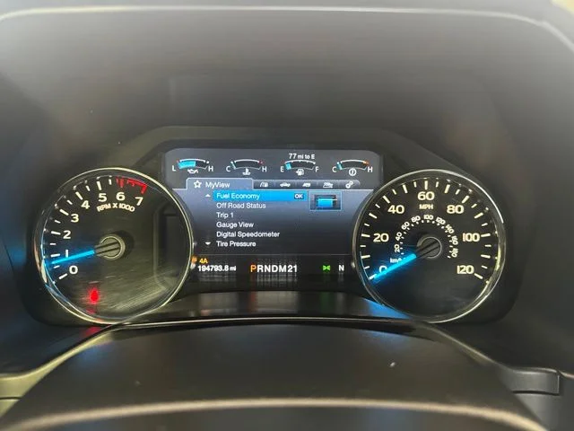 Used 2016 Caribou Metallic Ford Lariat image 17