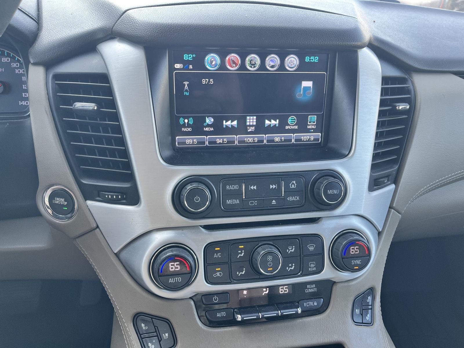 Used 2020 Onyx Black GMC SLT image 21