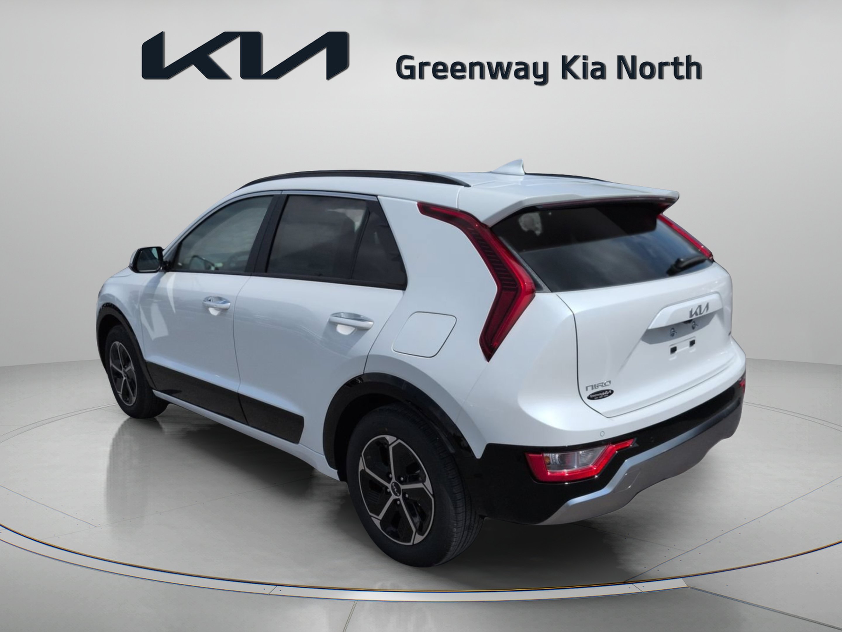 New 2026 Snow White Pearl Kia SX image 6