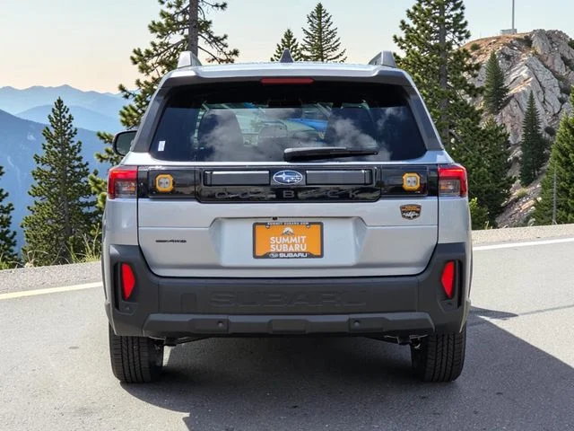 New 2026 ICE SILVER METALLIC Subaru Wilderness image 6
