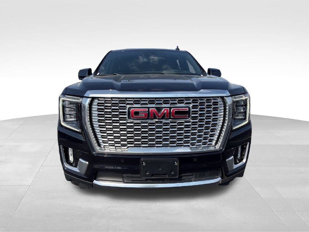 Used 2024 Blue GMC Denali image 9
