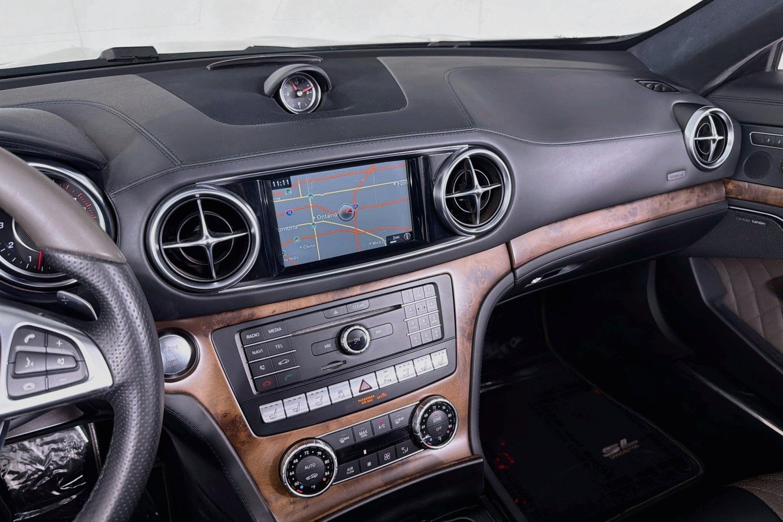 Used 2020 Graphite Grey Metallic Mercedes-Benz 450 image 24