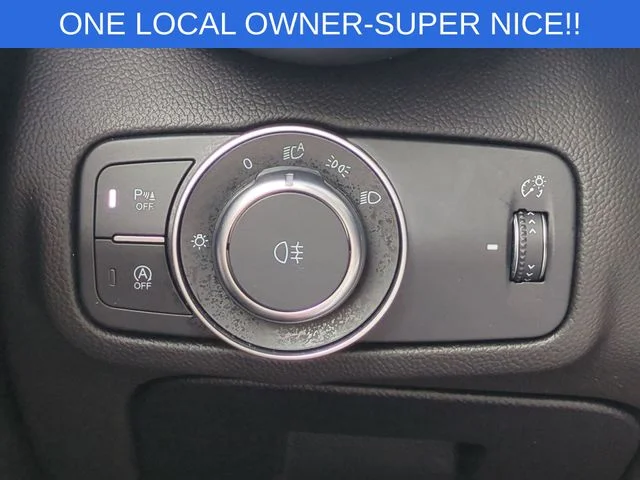 Used 2024 Gray Alfa Romeo Veloce image 19
