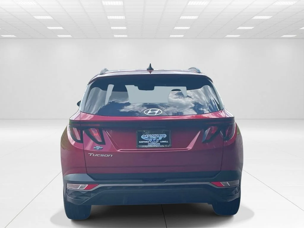 Used 2024 Red Hyundai SEL image 5