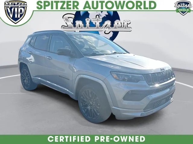 Certified Used 2023 Silver Jeep Limited image 1