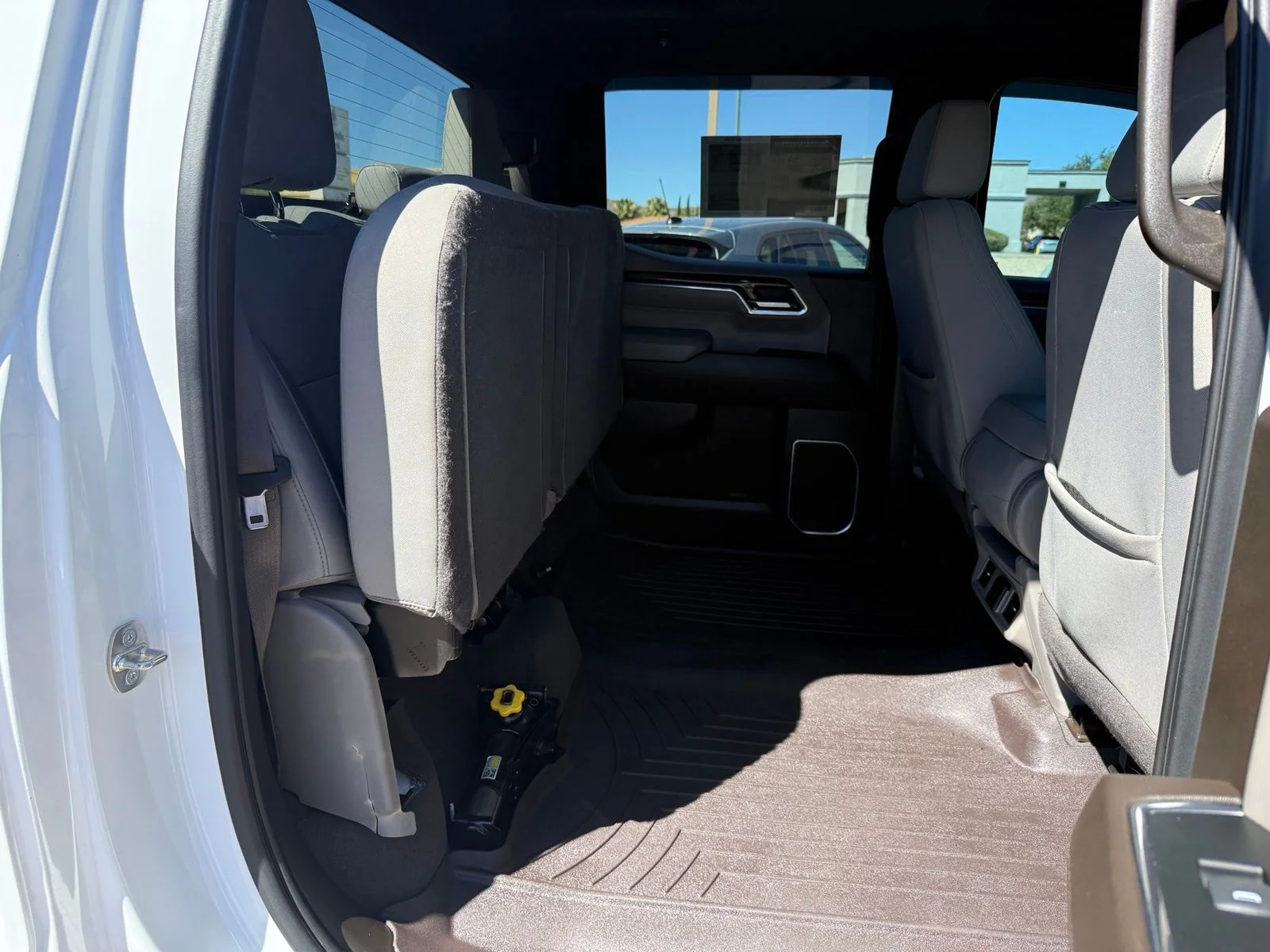 2023 Chevrolet Silverado 1500 LT - Photo 36