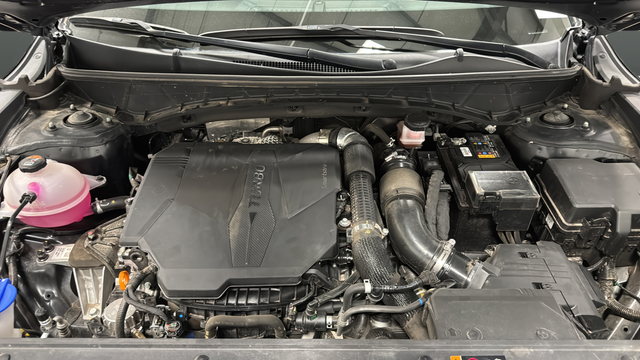 Used 2025 Phantom Black Hyundai XRT image 27