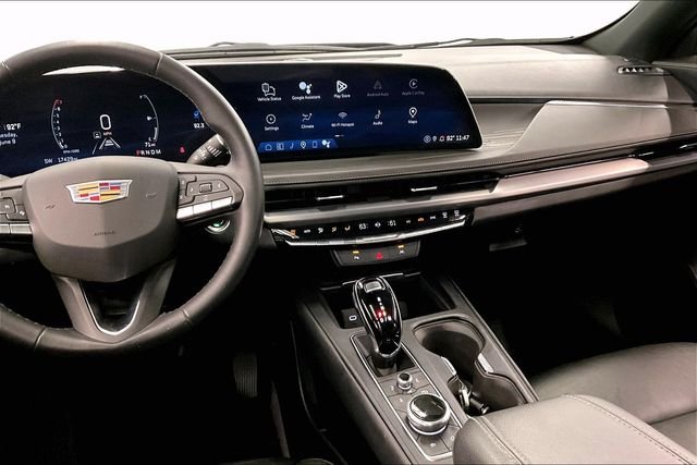 2024 Cadillac XT4 Premium Luxury - Photo 7