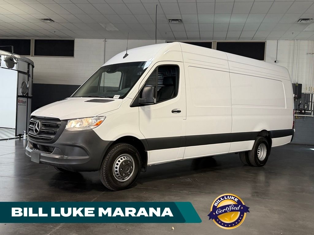 2024 Mercedes-Benz Sprinter Cargo Van