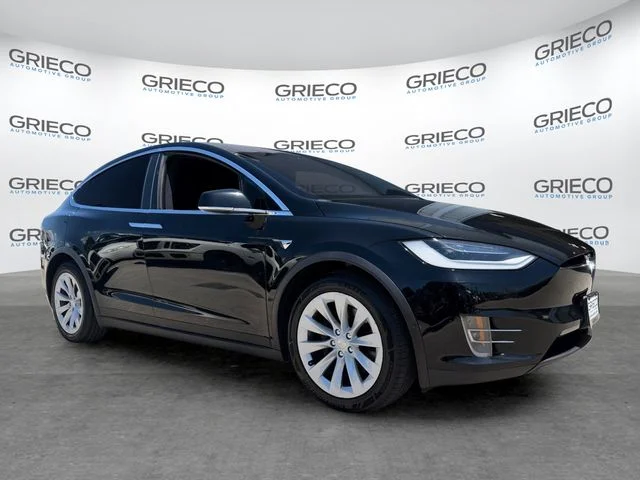 2020 Tesla Model X Long Range's photo