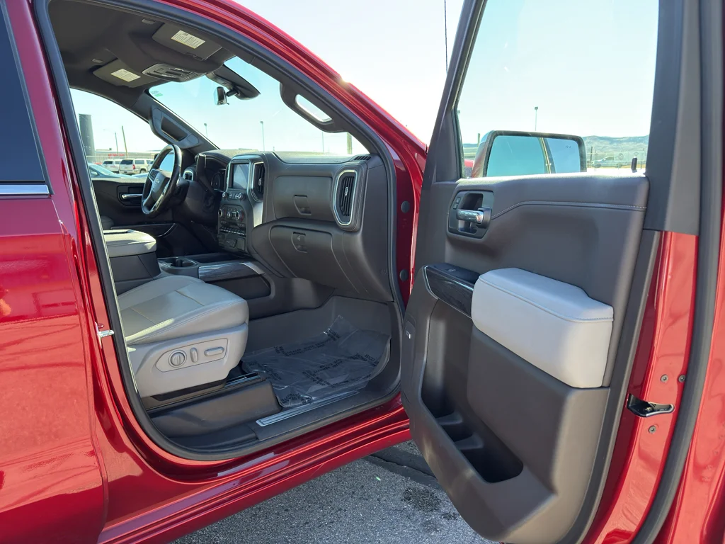 Used 2022 Cherry Red Tintcoat Chevrolet LTZ image 18