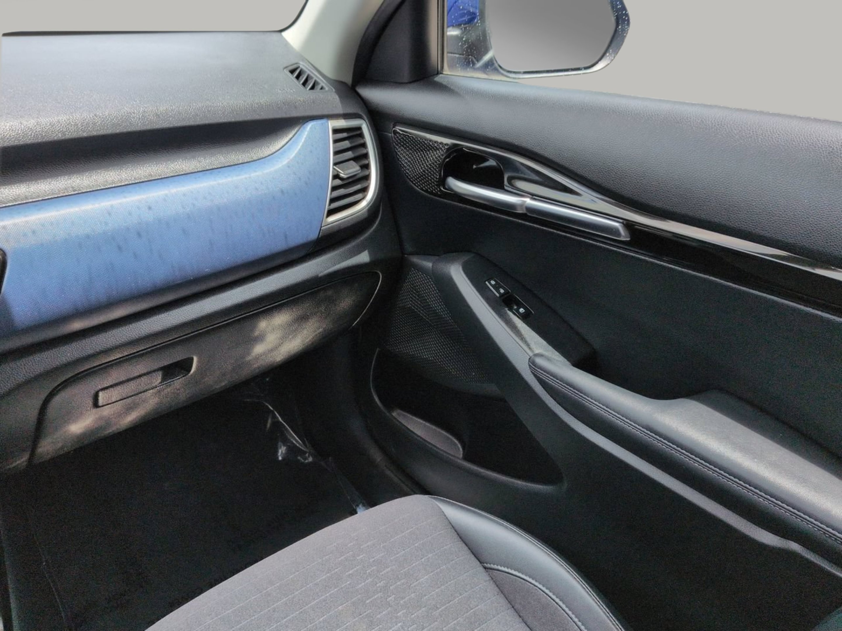 Certified Used 2023 Neptune Blue Kia S image 20