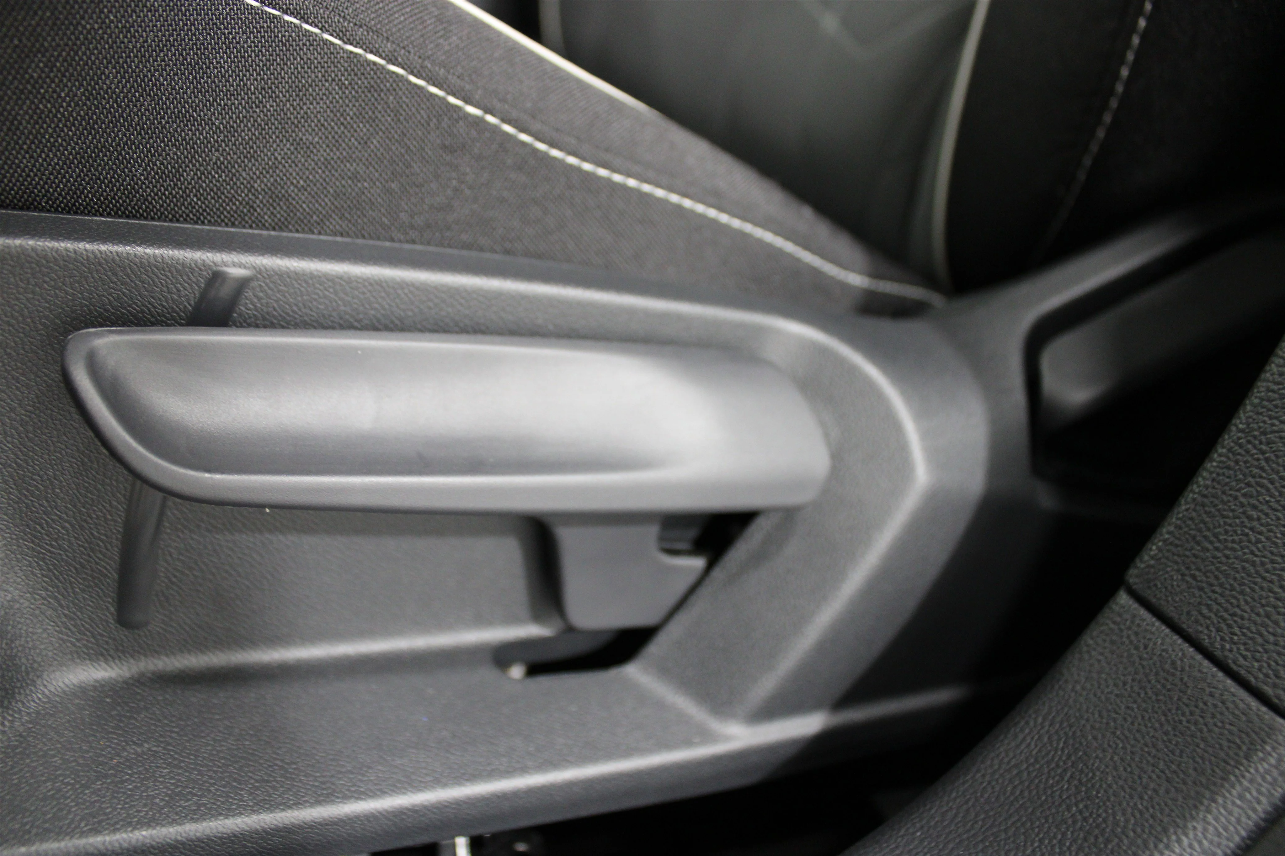 New 2026 Deep Black Pearl Volkswagen Sport image 4