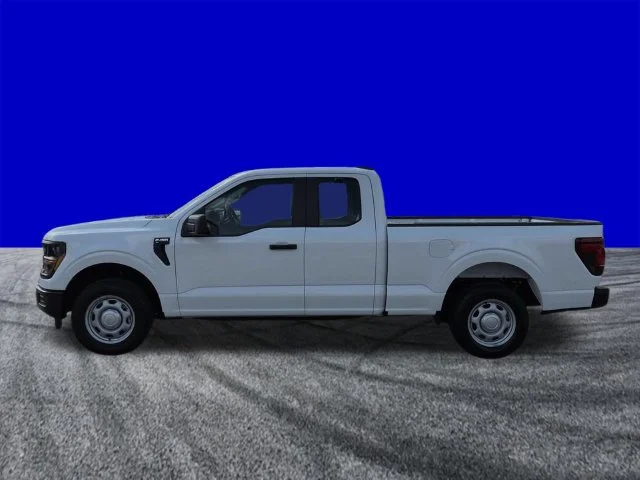 New 2026 Oxford White Ford XL image 7