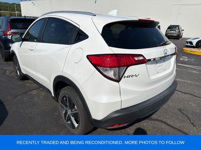 Used 2022 White Honda EX image 3