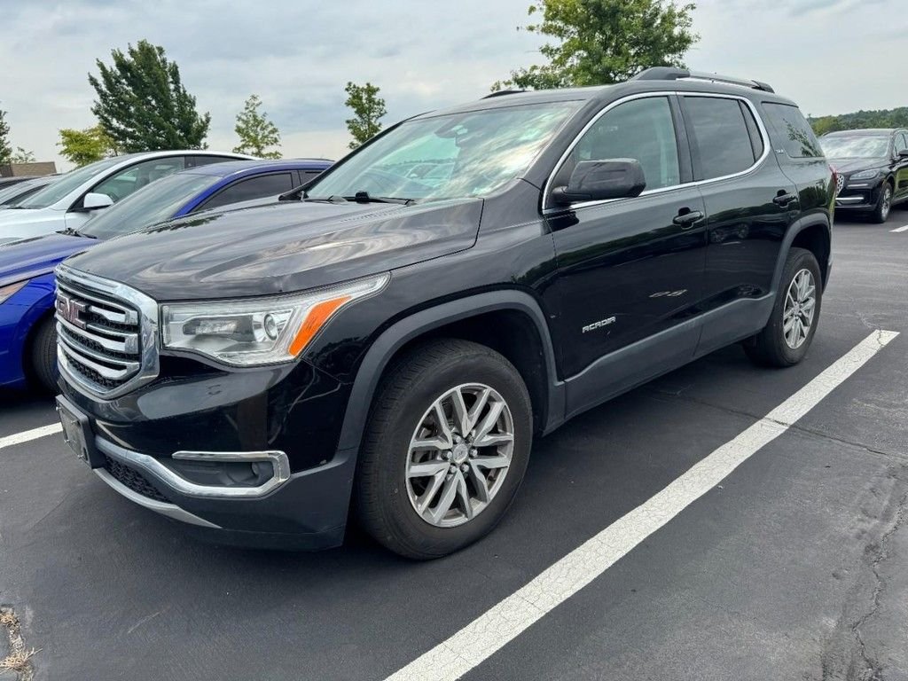 Used 2018 Black GMC SLE-2 image 3
