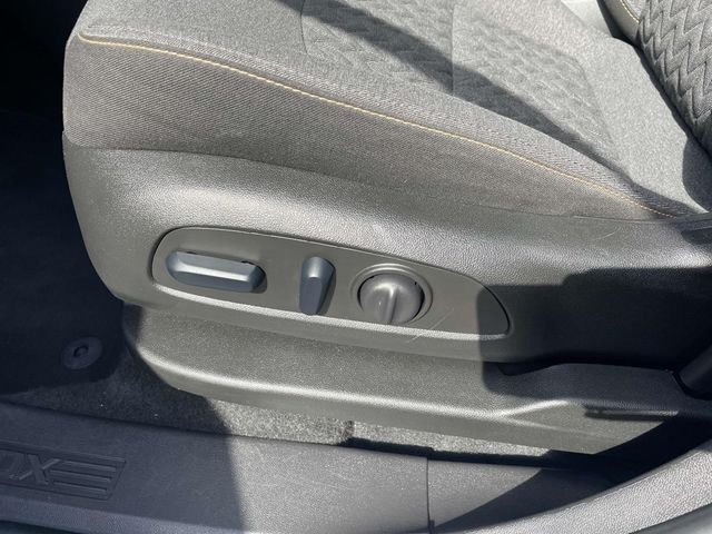 2024 Chevrolet Equinox LT - Photo 21