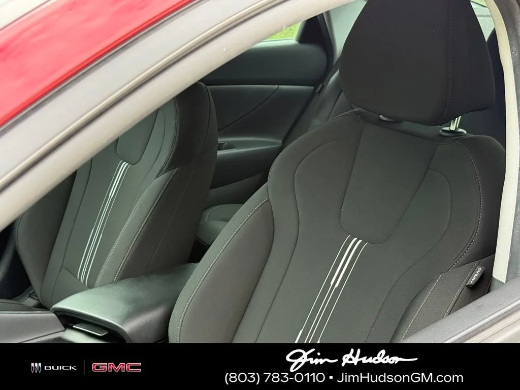 Used 2024 Red Hyundai SEL image 15
