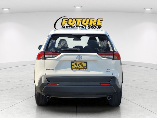 Used 2025 White Toyota LE image 8