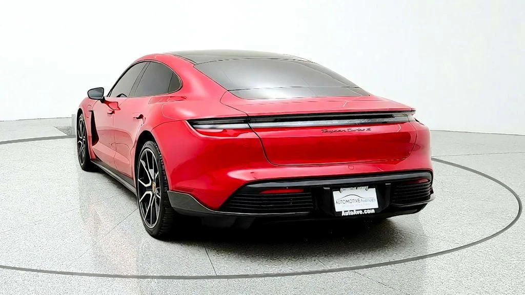 Used 2022 Carmine Red Porsche Turbo S AWD w/ Carbon Sportdesign Pkg, Burmester & Premium Pkg image 6