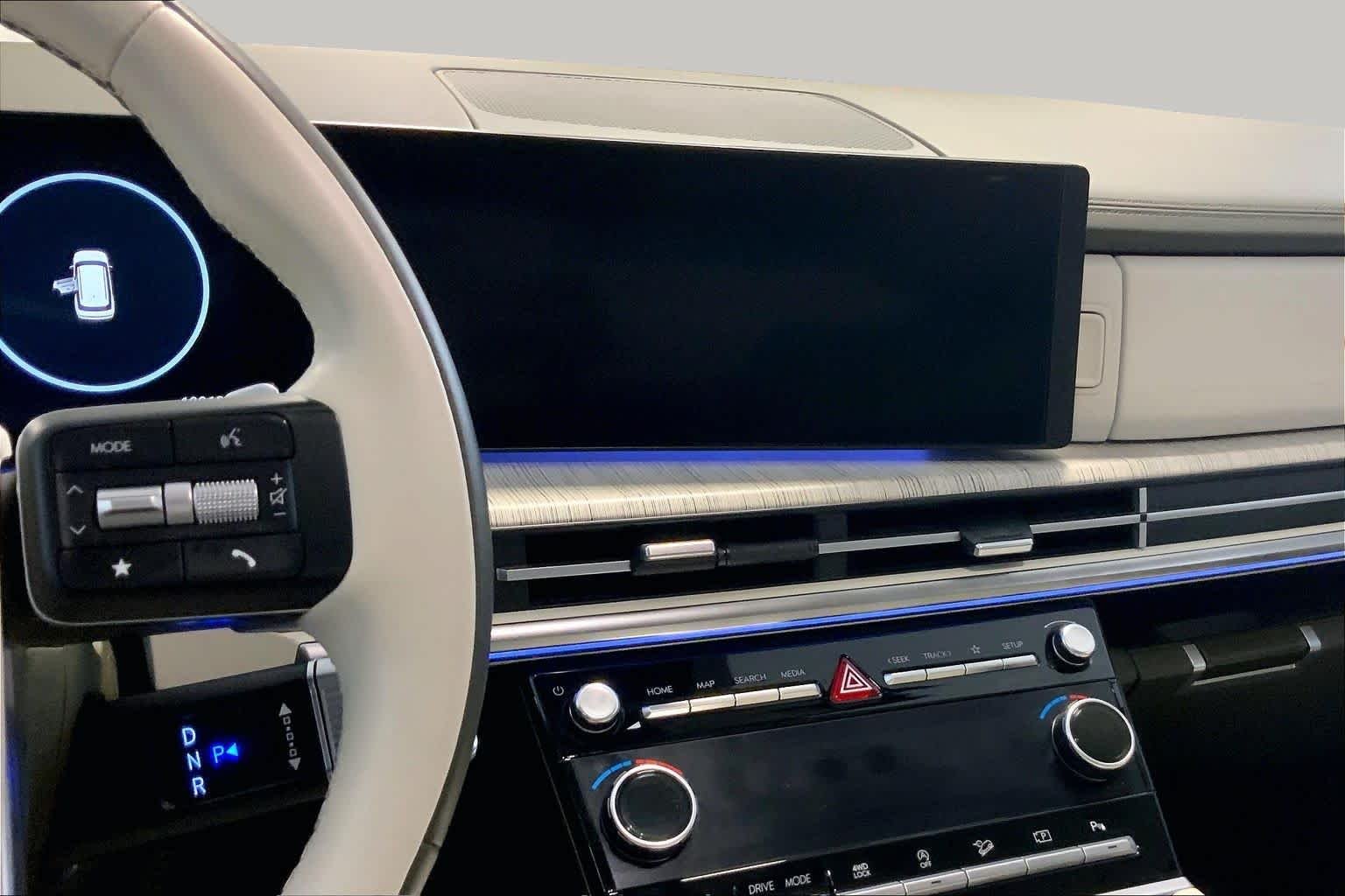 Used 2025 Phantom Black Hyundai Calligraphy image 6