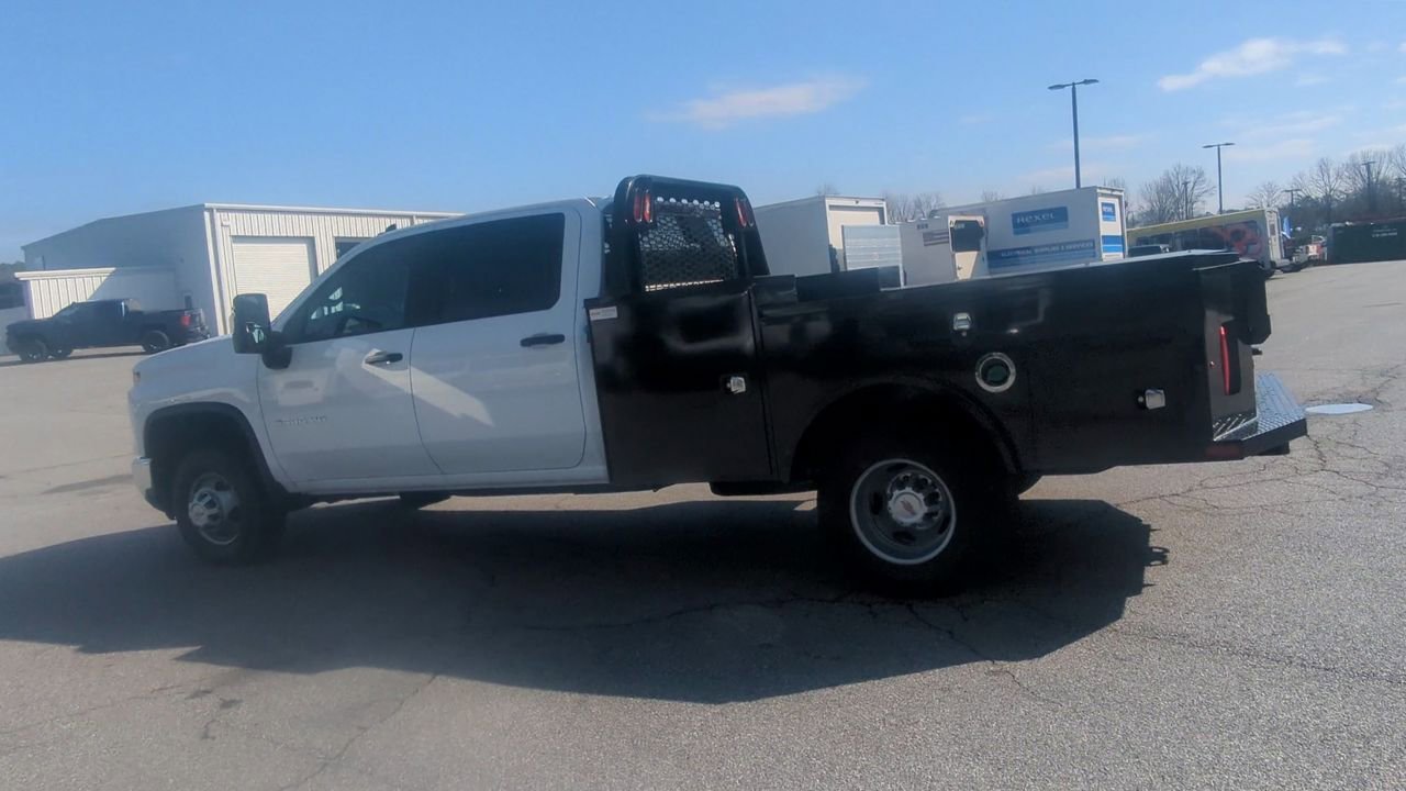 New 2025 Summit White Chevrolet Work Truck image 6