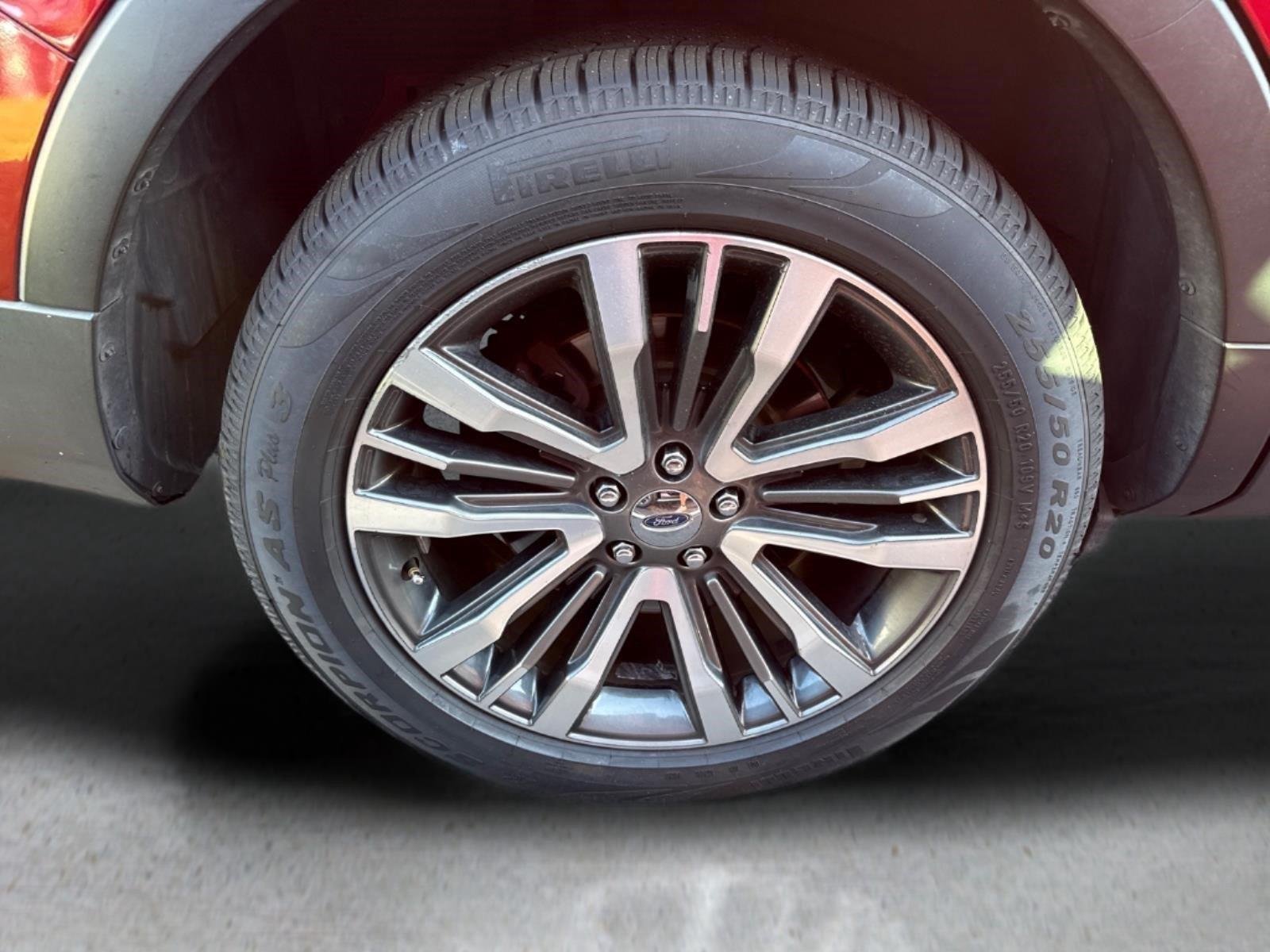 Used 2017 Ruby Red Metallic Tinted Clearcoat Ford Platinum image 20