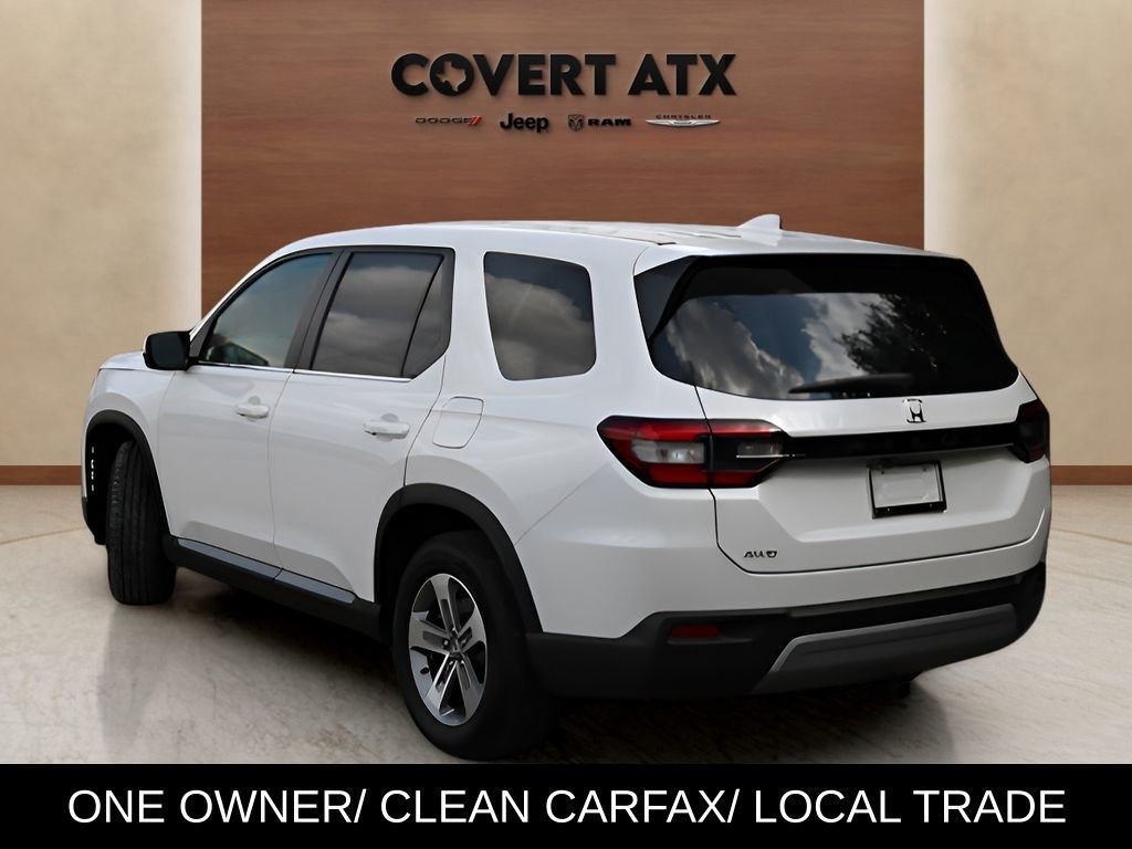 Used 2025  Honda EX-L image 3